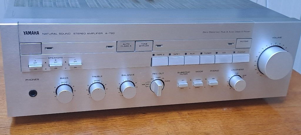 Yamaha A-720 klasse A versterker, als nieuw, Yamaha, Ophalen of Verzenden, Zo goed als nieuw, 60 tot 120 watt