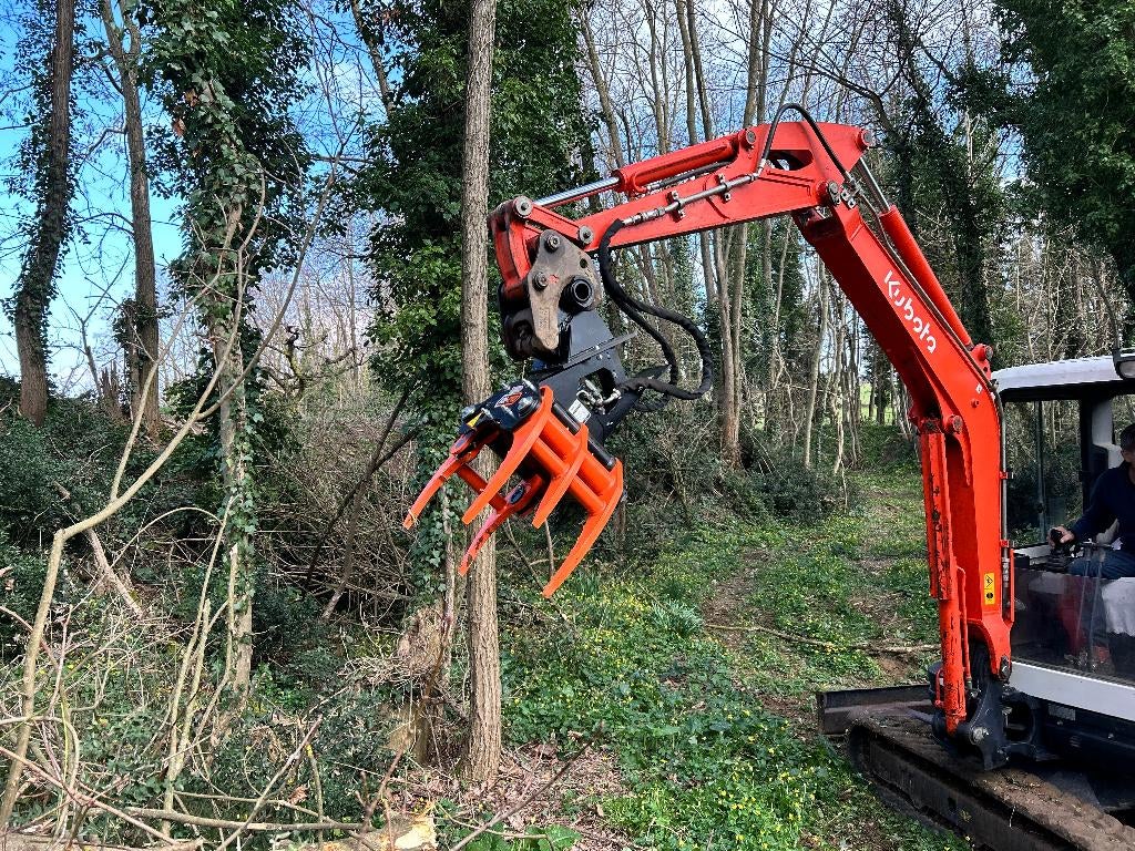 Grappin coupeur KX Tree Shear 210, Articles professionnels, Machines & Construction | Grues & Excavatrices, Excavatrice, Enlèvement ou Envoi