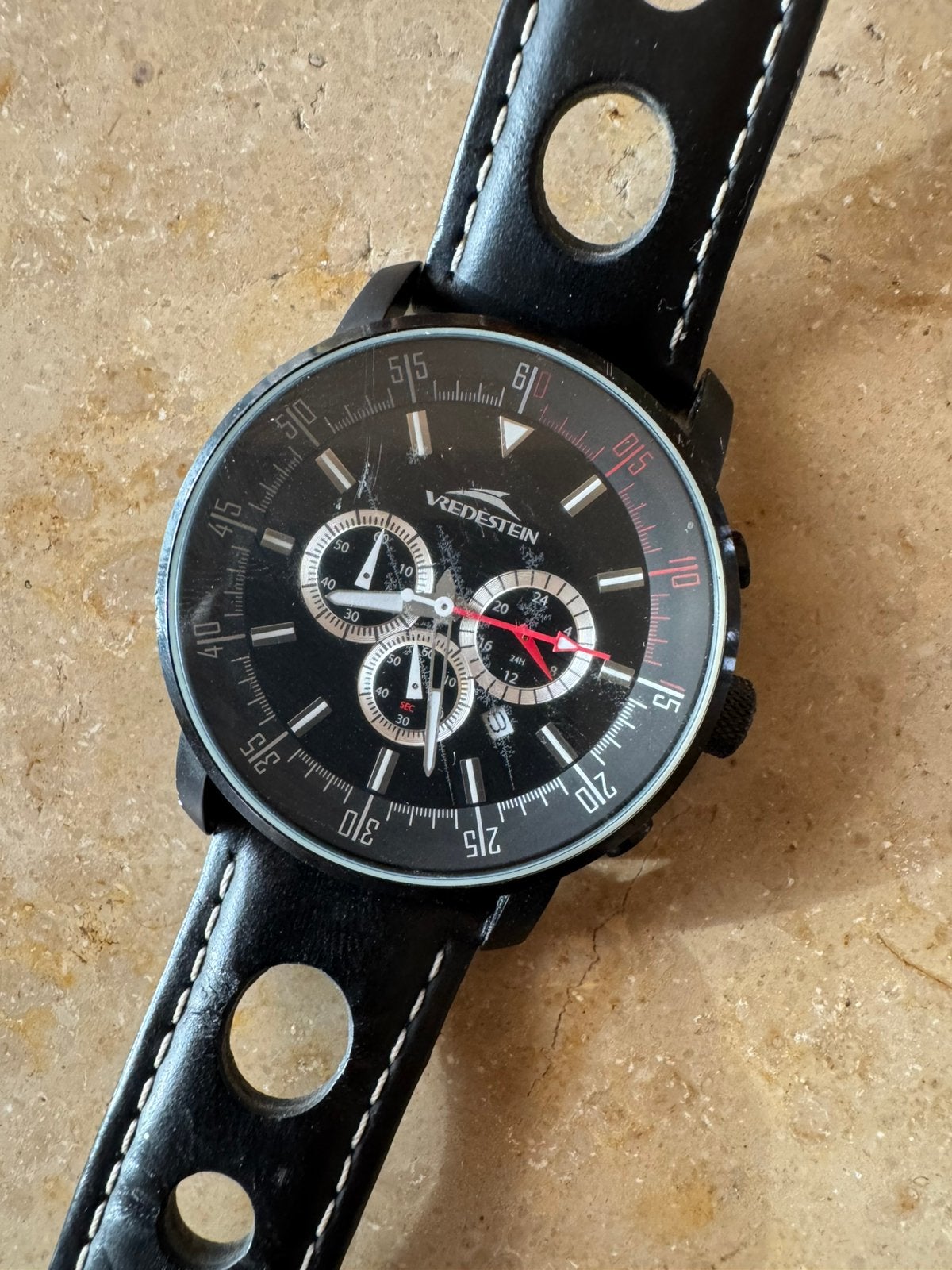 Montre Vredestein étanche 10 ATM, Handtassen en Accessoires, Horloges | Heren, Overige merken, Overige materialen, Polshorloge