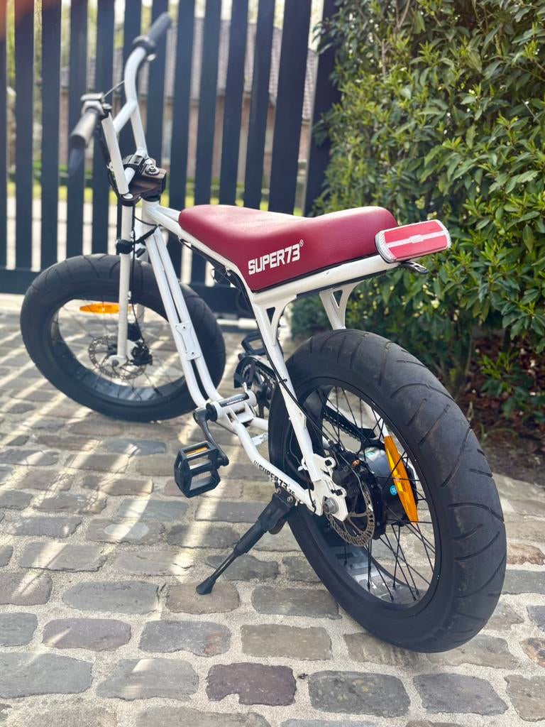 Super 73 ZG elektrische fatbike, Fietsen en Brommers, Elektrische fietsen, Ophalen, Zo goed als nieuw, 30 tot 50 km per accu, Overige merken