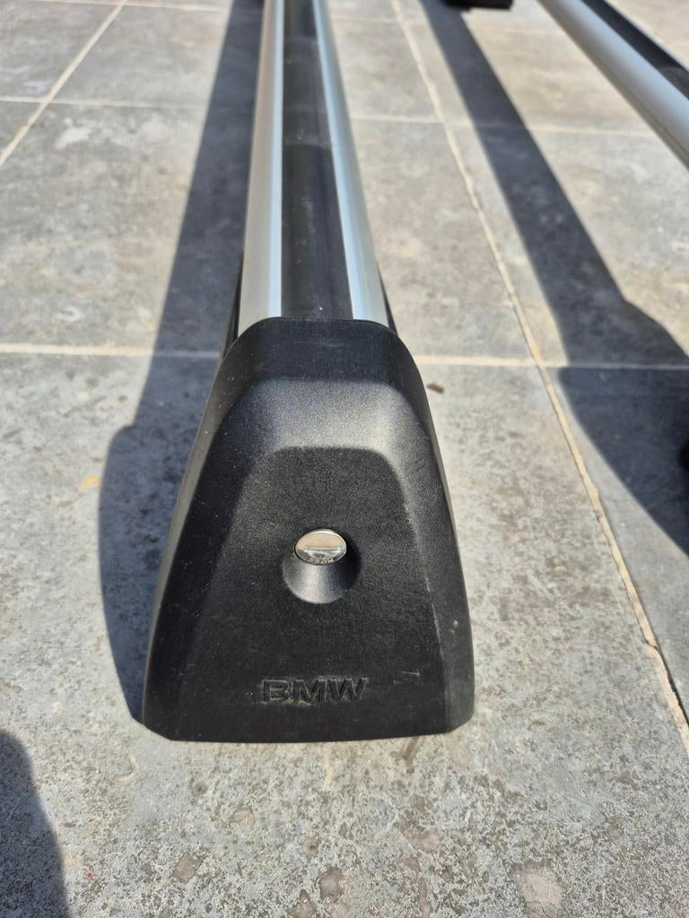 Dakdragers BMW X1, Ophalen