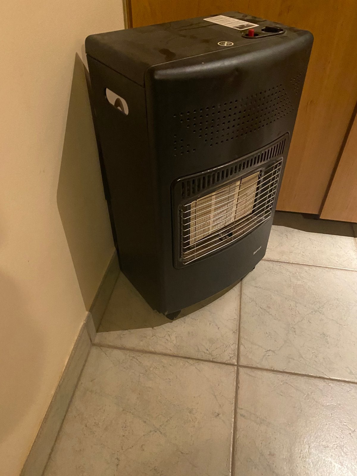 Gaskachel op gasfles, Ophalen, Zo goed als nieuw, Gaskachel