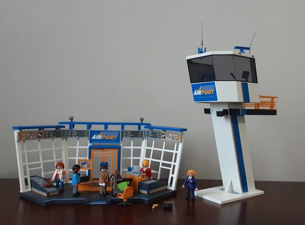 Aéroport PlayMobil avec tour de contrôle, Enfants & Bébés, Jouets | Playmobil, Comme neuf, Kit complet, Enlèvement ou Envoi