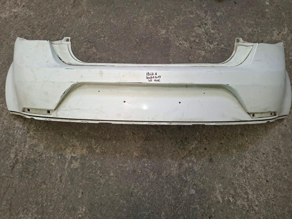 A vendre Pare-choc Seat Ibiza 2008 à 2013 3portes, Enlèvement, Utilisé, Seat, Pare-chocs