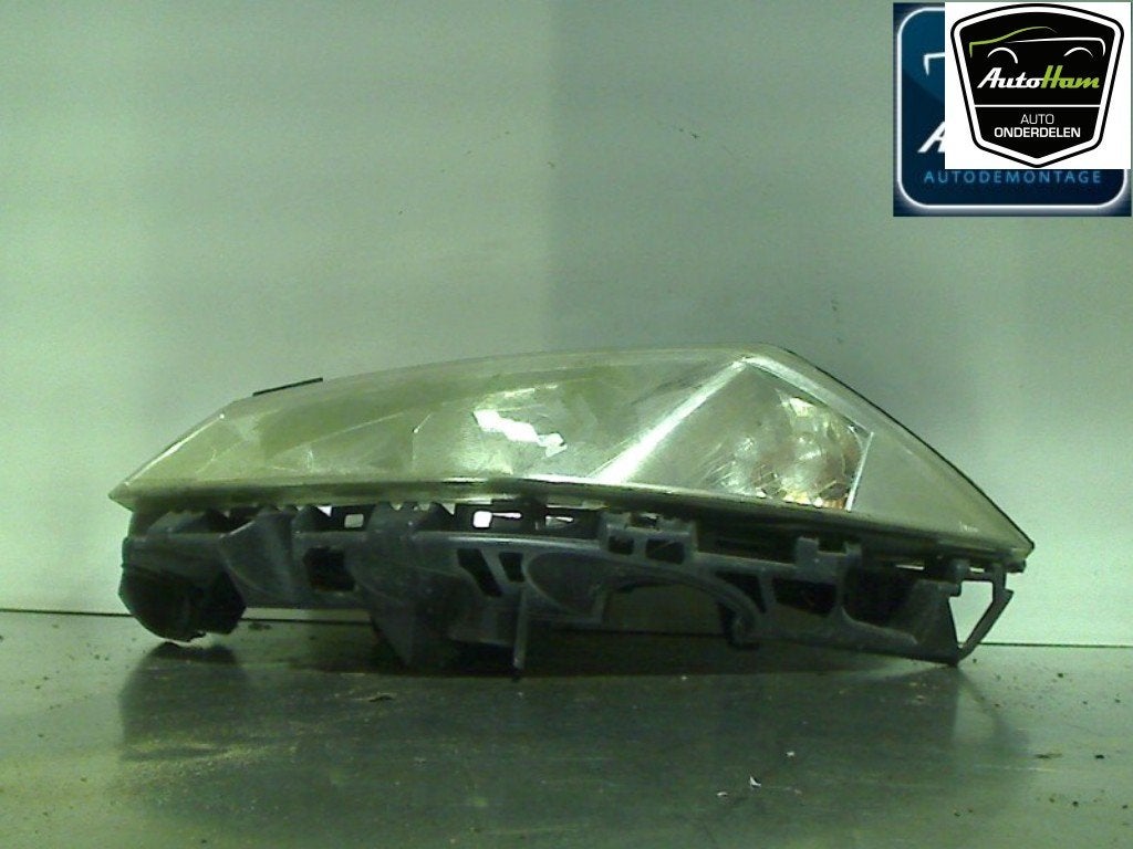 PHARE / OPTIQUE AVANT GAUCHE Megane II Grandtour (KM), Utilisé, Renault