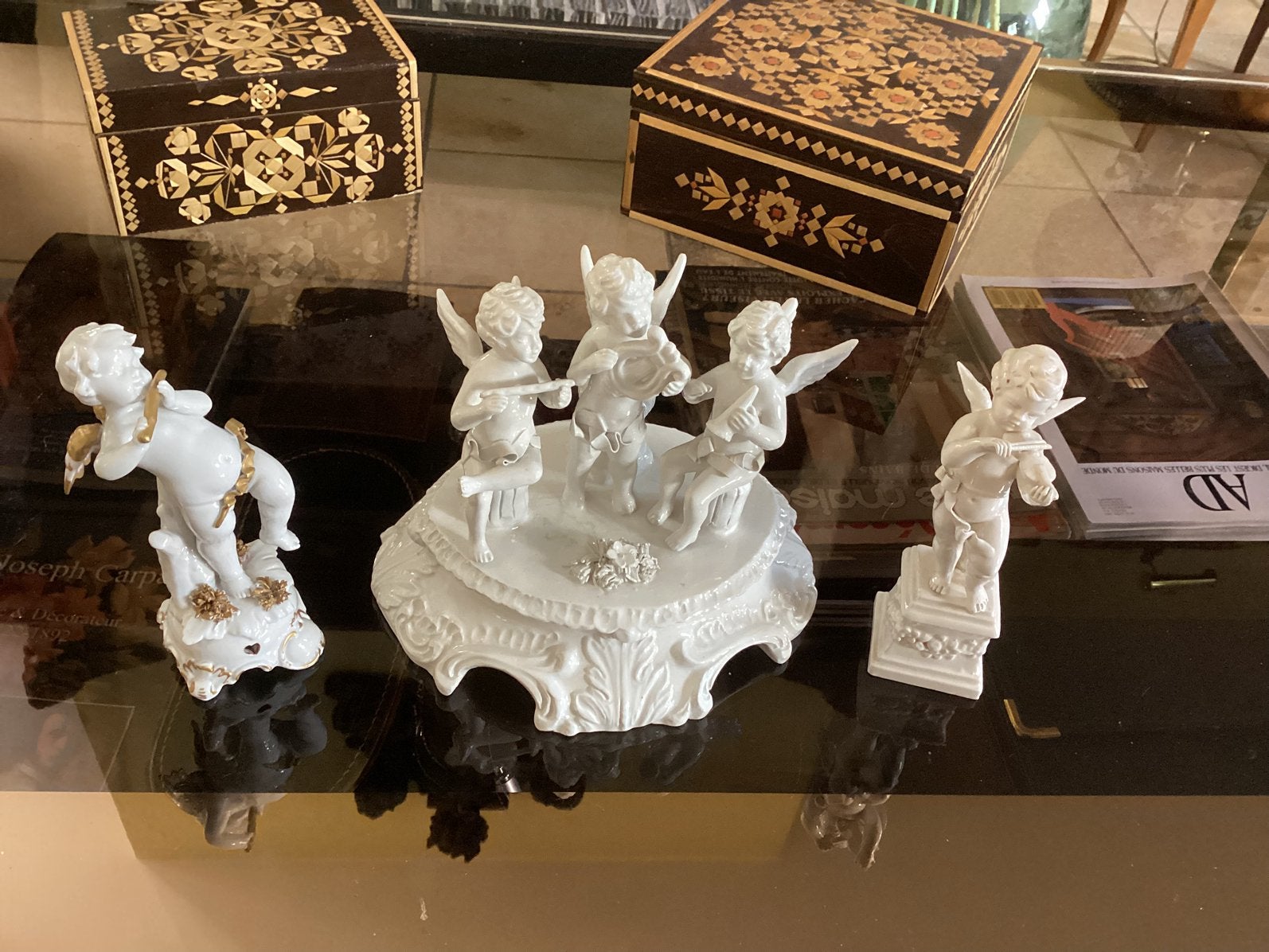 Putti musiciens en porcelaine., Antiquités & Art, Enlèvement