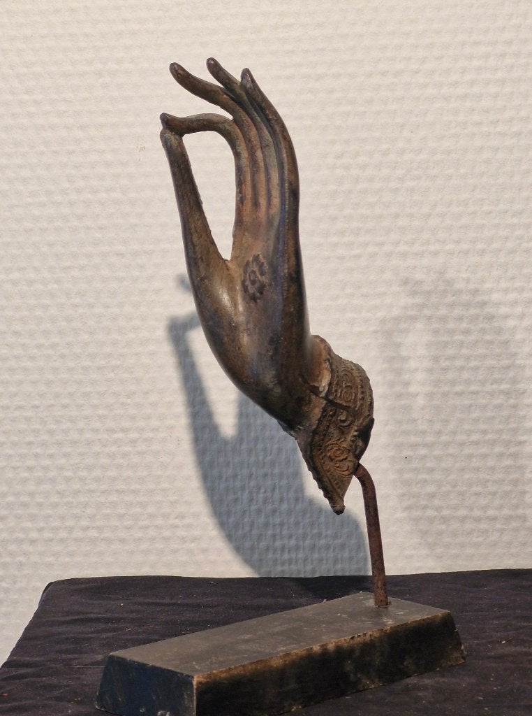Boeddha hand, Antiek en Kunst, Overige herkomsten, Ophalen of Verzenden, Beeld, 18 cm