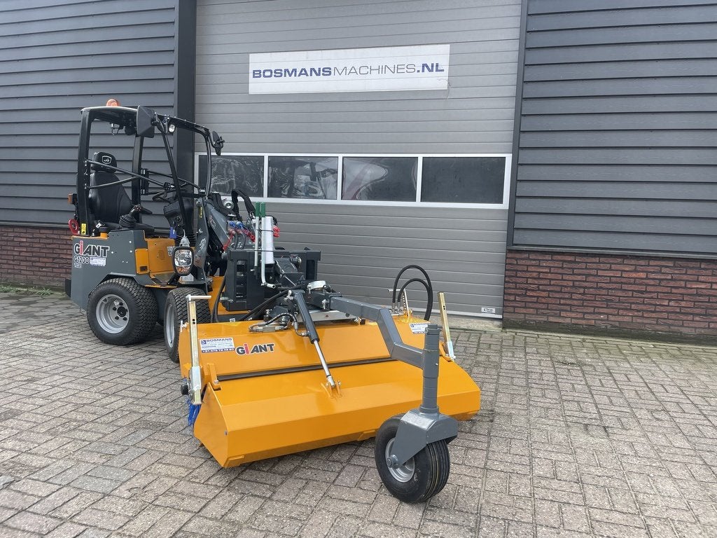 Giant veegmachines ECO PRO, Zakelijke goederen, Tobroco, Info@tobroco.nl, Sprendlingenstraat 57
5061 KM  Oisterwijk, NL