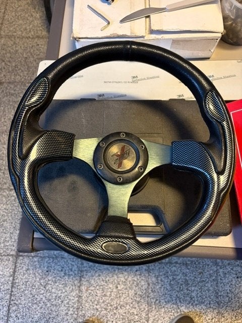 Volant sport avec moyeu pour Mazda MX5 na, Enlèvement, Utilisé, Mazda
