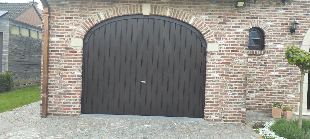 Houten poort ( goed geïsoleerd ) Perfecte staat!, Doe-het-zelf en Bouw, Ophalen, Gebruikt, 120 cm of meer, Garagedeur
