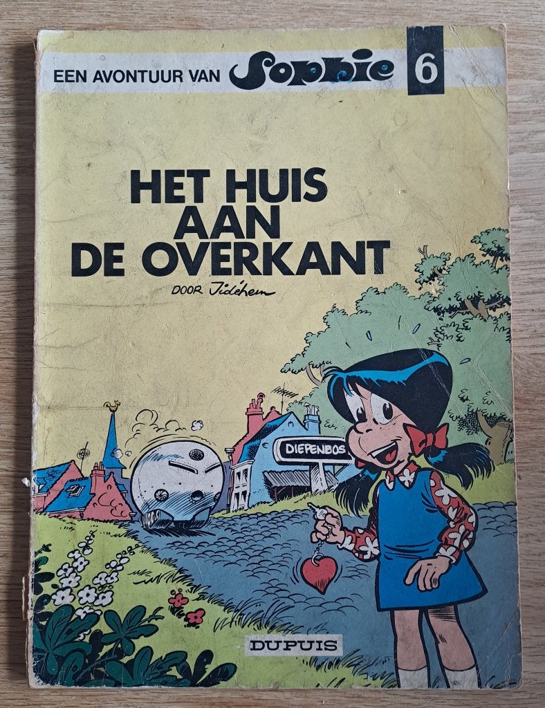 6 - Sophie - Het Huis Aan De Overkant, Boeken, Stripverhalen, Gelezen, Jidehem, Eén stripboek, Ophalen of Verzenden