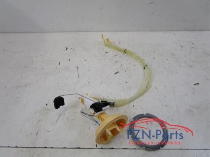 Tankvlotter Volkswagen Passat (22739321) (3Q0919673H), Enlèvement ou Envoi, Utilisé