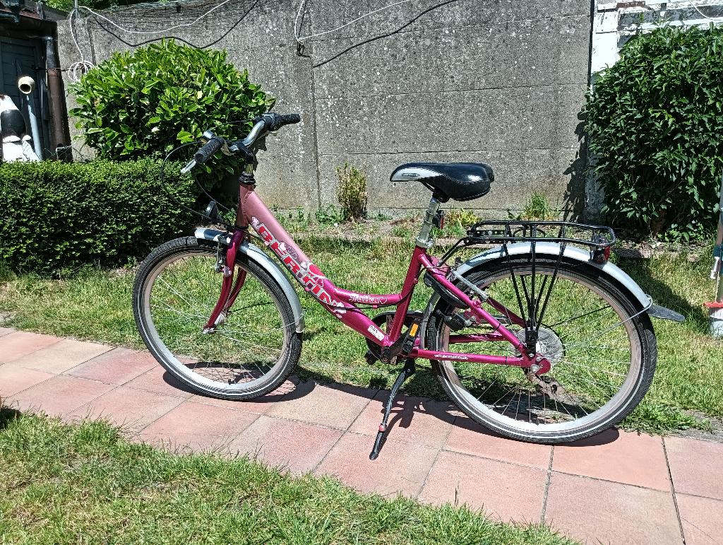 Vélo fille 24 pouces à vendre., Fietsen en Brommers, Fietsen | Meisjes, Ophalen, Velgrem, Versnellingen, Autre