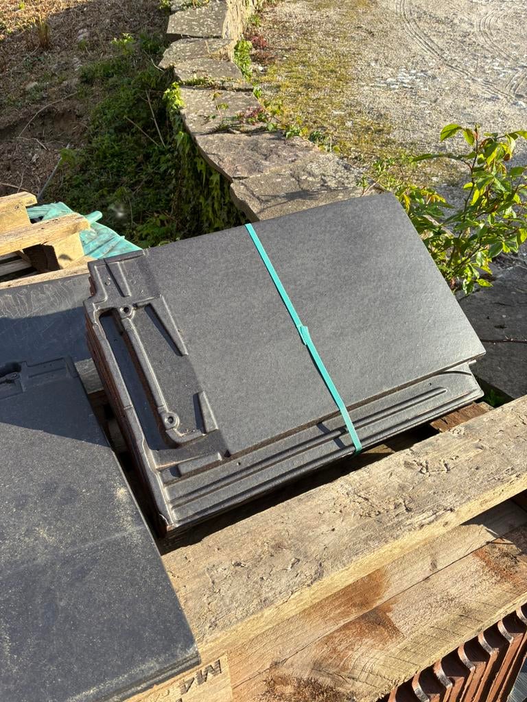 Palette de tuiles Monier, Bricolage & Construction, Enlèvement, Neuf, Tuiles