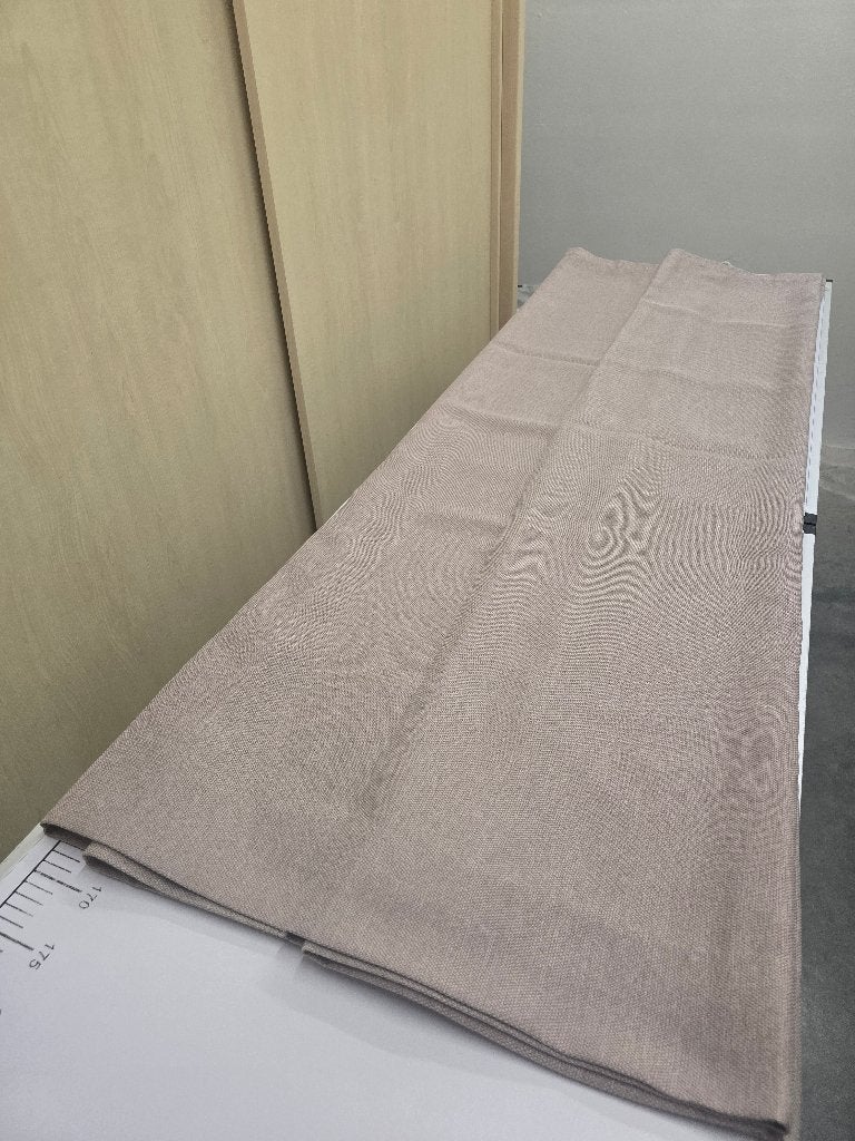 Nieuwe Verduisterende Overgordijnen - 2 Stuks, Overgordijn, 165 cm, Beige, Nieuw