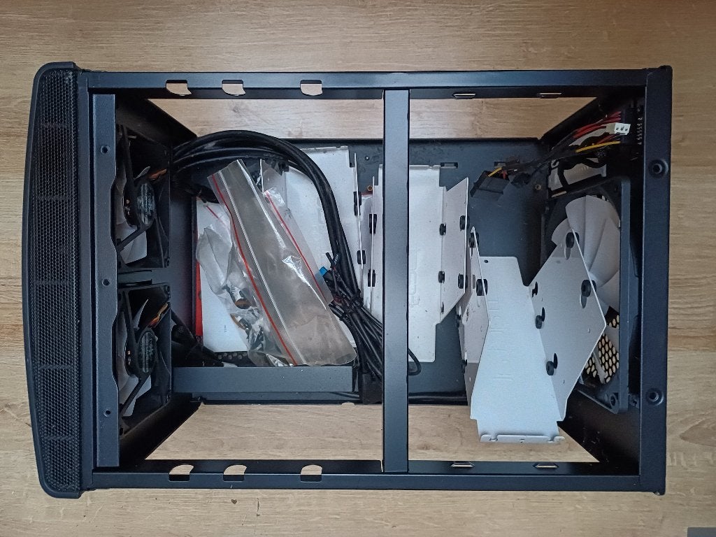 Fractal Design Node 304, Computers en Software, Computerbehuizingen, Verzenden, Zo goed als nieuw