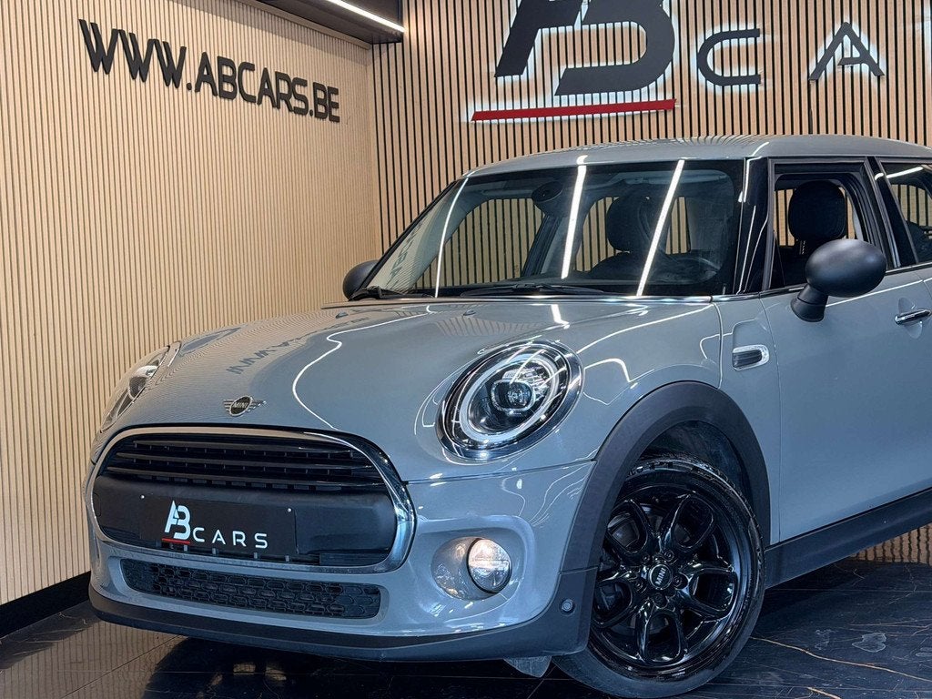 MINI Cooper 1.5 One * GARANTIE 12 MOIS * SPORT * 5 PORTES *, Auto's, 75 kW, Stof, Gebruikt, Bi-Xenon koplampen
