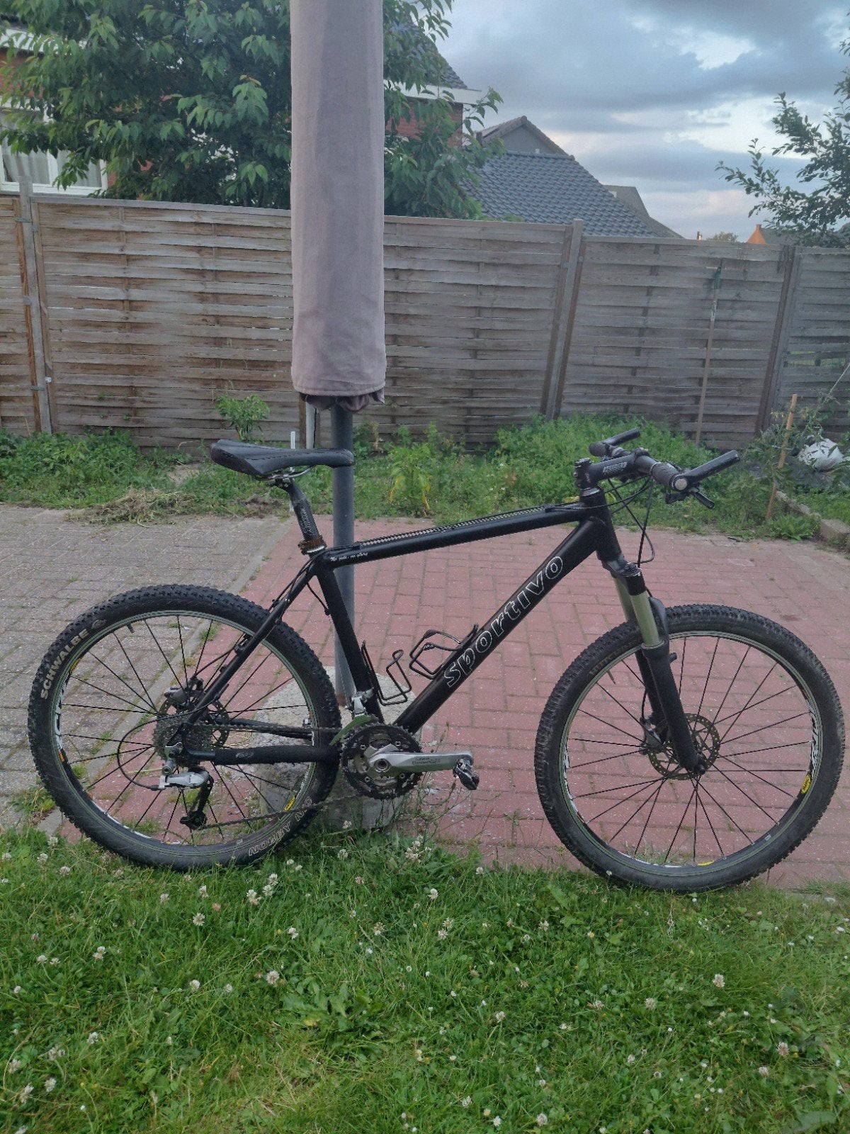 Mountainbike Sportivo, Ophalen