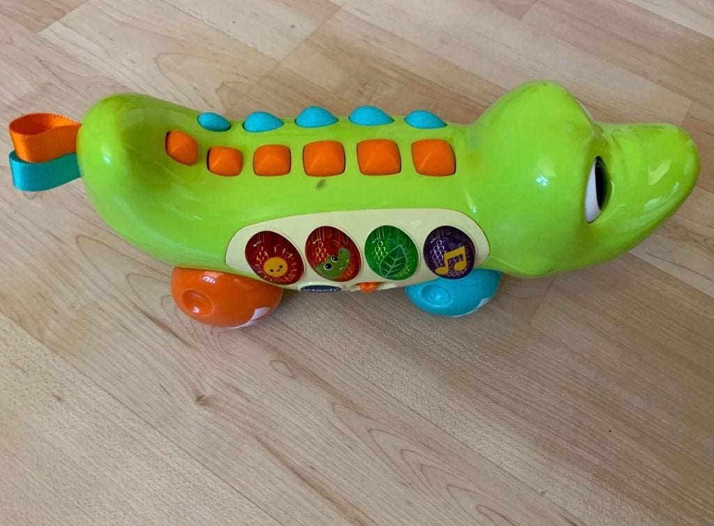 Vtech krokodil roll and doll, Enfants & Bébés, Enlèvement, Comme neuf