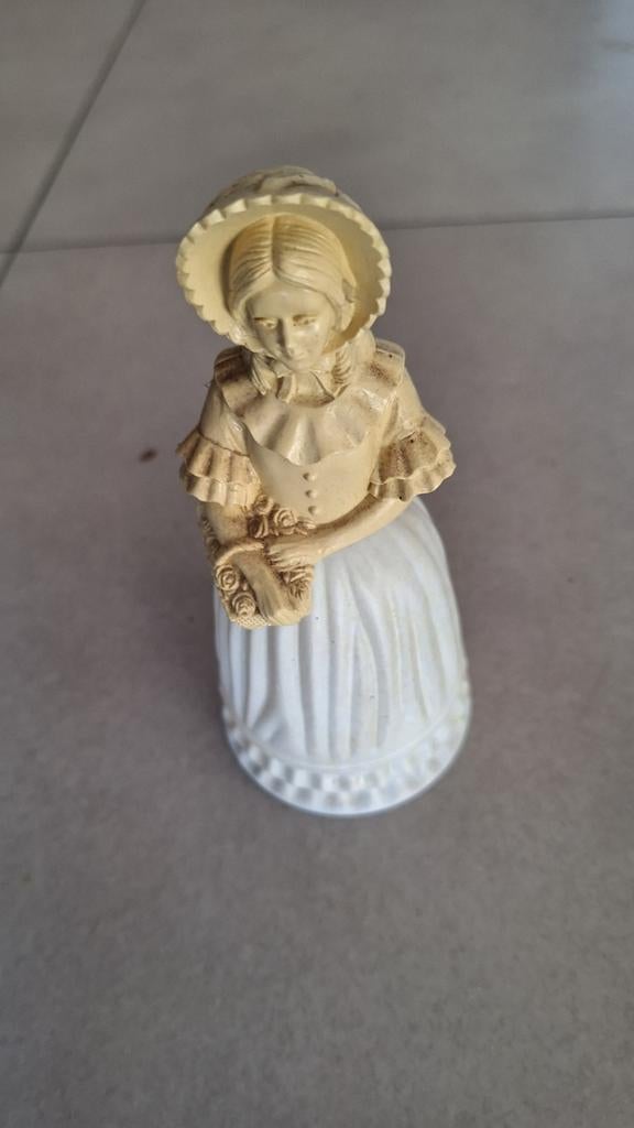 Decoratief parfum flesje, Verzamelen, Ophalen of Verzenden, Gebruikt, Beeld(je)