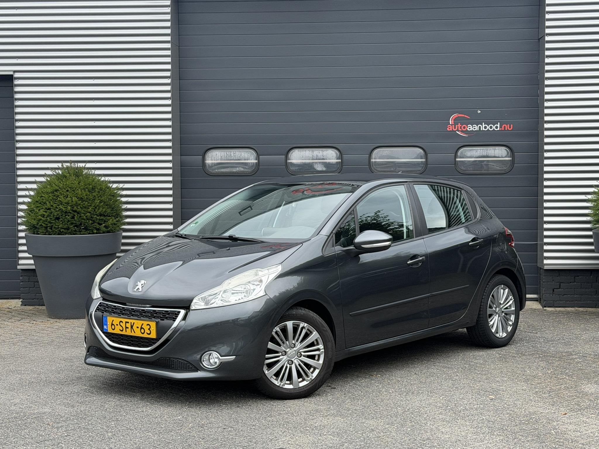 Peugeot 208 1.2 VTi Active | Navigatie | Climate Control | C, Auto's, Voorwielaandrijving, Euro 5, Stof, Gebruikt
