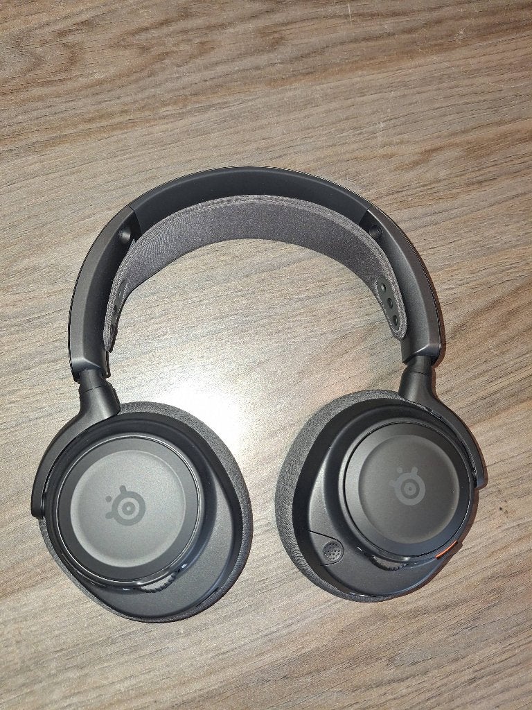 STEELSERIES Arctis Nova 7P Gen 2, Computers en Software, Headsets, Ophalen, Mute-functie, Zo goed als nieuw, Draadloos