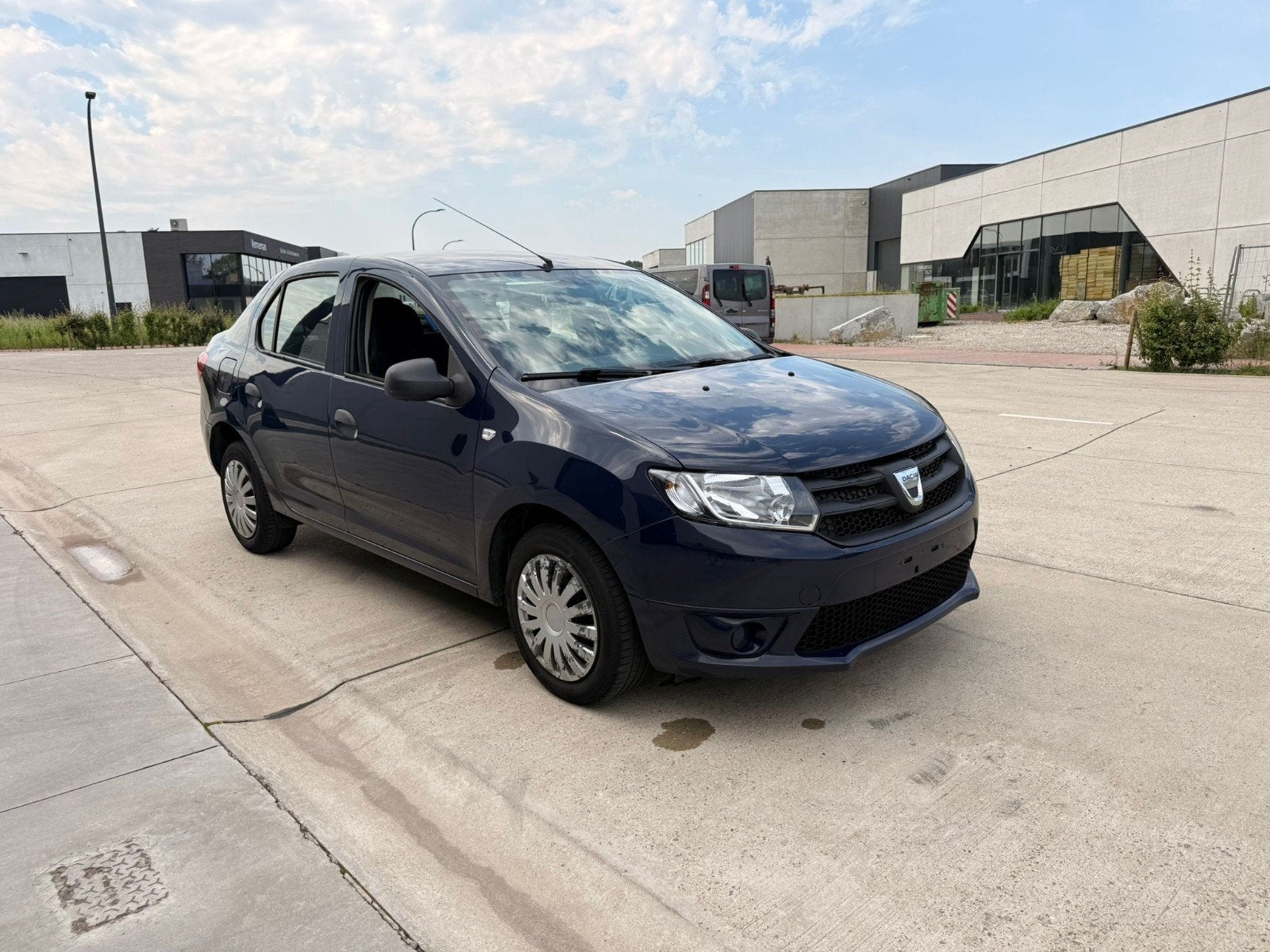 Dacia Logan 2016 Benzine, Auto's, https://public.car-pass.be/vhr/906e5f31-e417-4b95-af75-fd9405f0c86d, Euro 5, Blauw, Logan
