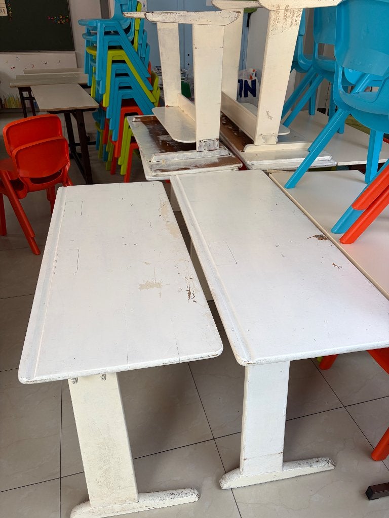 Retro Schooltafels x12, Ophalen, Opbergruimte, Gebruikt, Hout