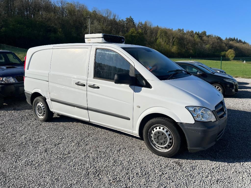 mercedes vito frigo, Autos, Euro 5, Achat, Entreprise, 3 places