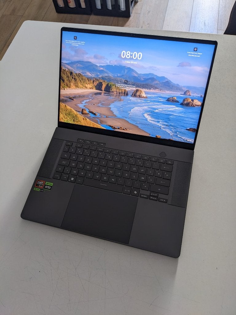 2025 Zephyrus G16 Ryzen AI 9 - 32 GB - 1 TB SSD - RTX 4060, Computers en Software, Windows Laptops, Met videokaart, 32 GB, ASUS