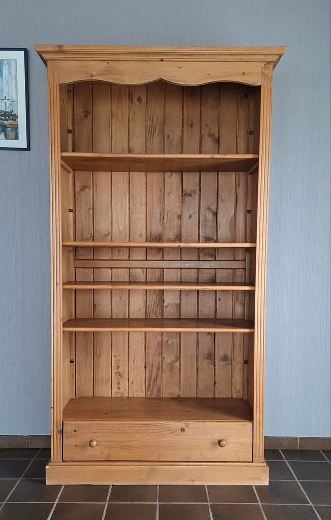 Massief grenen, houten boekenkast, lichte kleur, Huis en Inrichting, Kasten | Boekenkasten, Ophalen