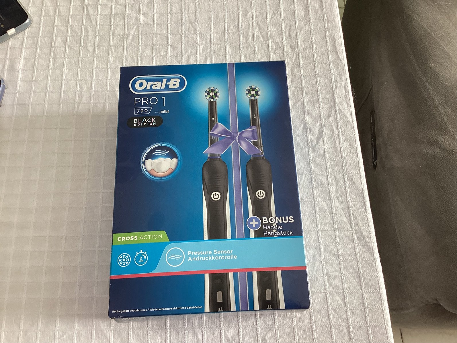 Oral-b tandenborstel pro 1, Enlèvement ou Envoi, Comme neuf