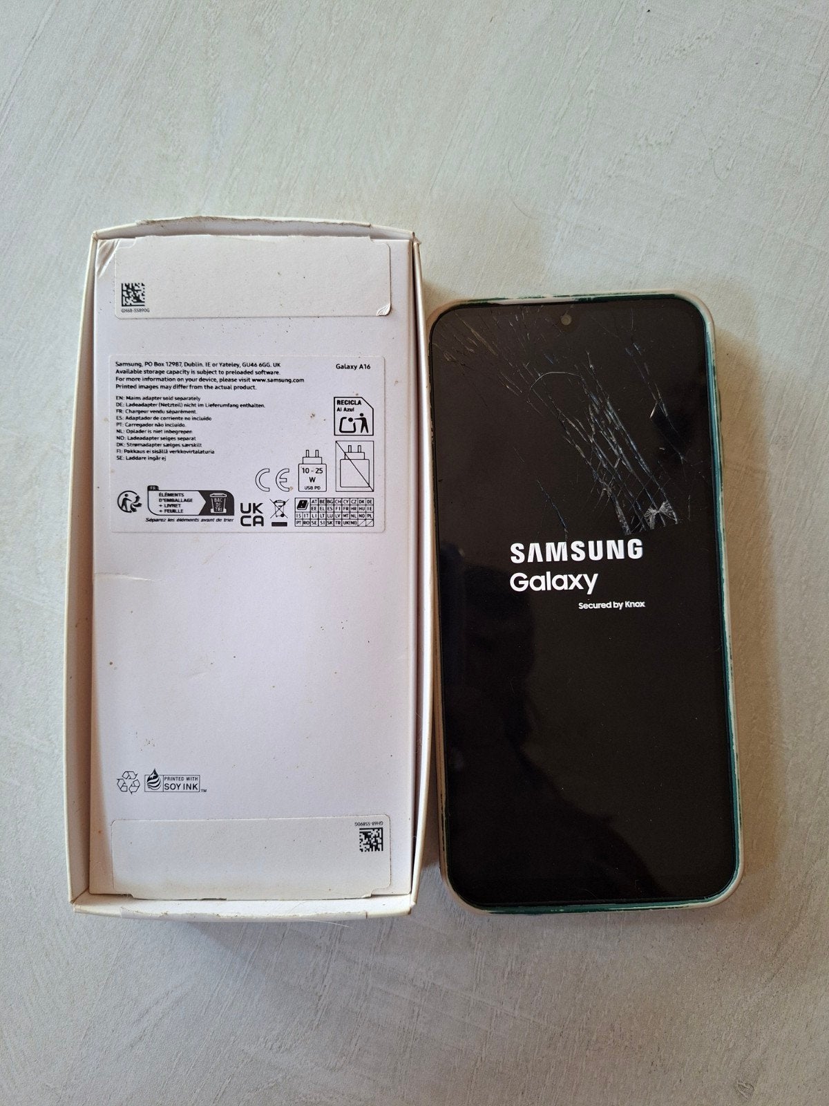Samsung a16 met barst in scherm werkt wel nog, Enlèvement ou Envoi, Samsung
