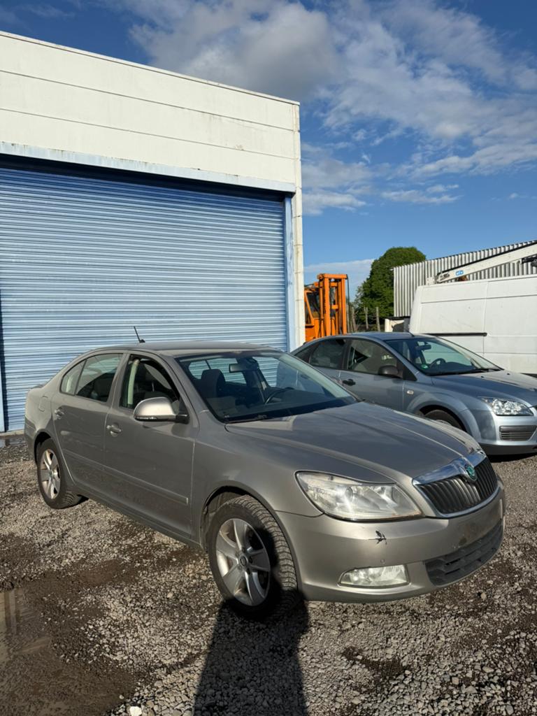 Skoda oktavia 1.6 Tdi Export, Auto's, Euro 5, Particulier, Te koop, Octavia