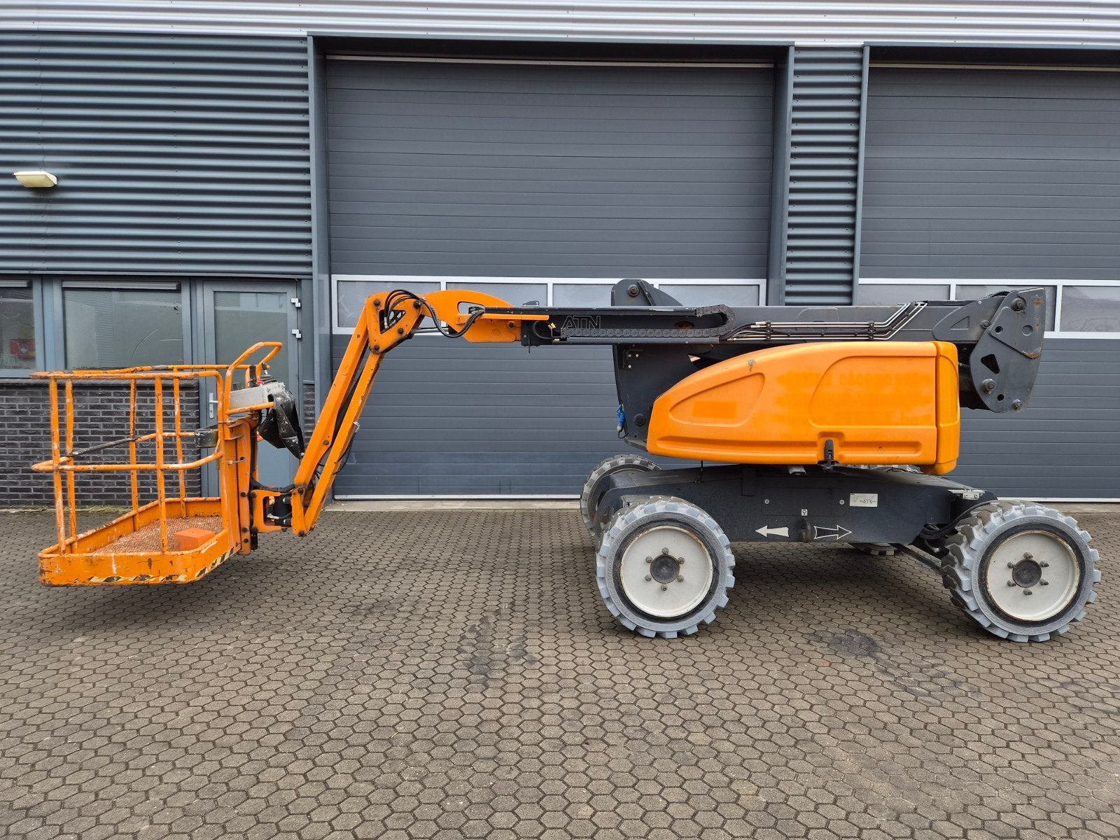 ATN Zebra 4x4 Diesel, Année 2019 12metre, Articles professionnels, Enlèvement