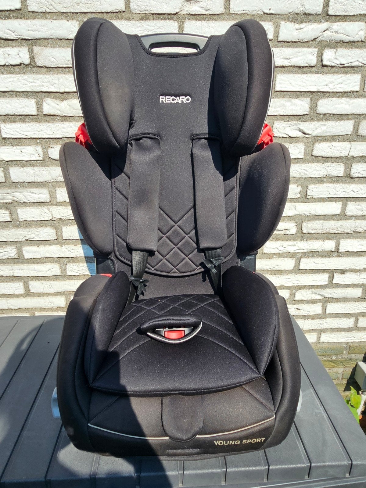 Autostoel Recaro Young Sport (black) - 9 tot 36kg, Autogordel, Verstelbare rugleuning, Zo goed als nieuw, 9 t/m 36 kg