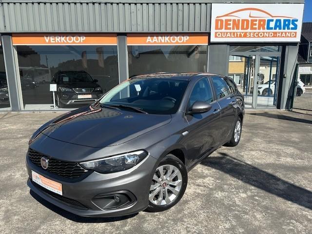 Fiat Tipo, 1.4i benzine, bj2020, 61.323km's, Navi + Garantie, Autos, Fiat, Entreprise, Achat, Tipo, Bluetooth, Essence, Euro 6