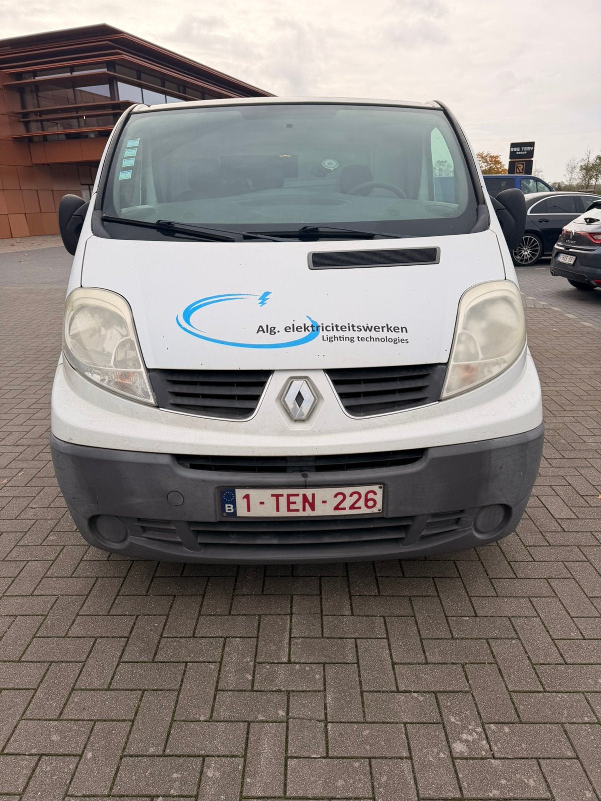 Auto lichte vracht, Ophalen