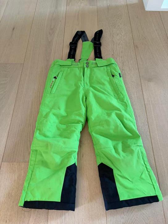 Skibroek maat 104/110, Kinderen en Baby's, Ophalen of Verzenden, Zo goed als nieuw, Jongen, Sport- of Zwemkleding