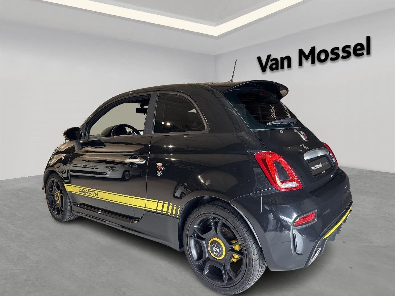 Abarth 500 1.4 T-Jet 595 118kW Pista, Auto's, Voorwielaandrijving, 4 zetels, Stof, Euro 6