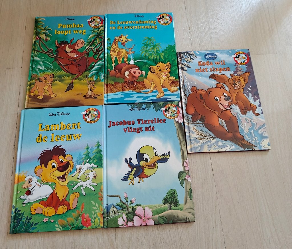 10 x Walt Disney boekenclub boekjes nr. 2, Jongen of Meisje, Ophalen of Verzenden, Zo goed als nieuw, Voorleesboek