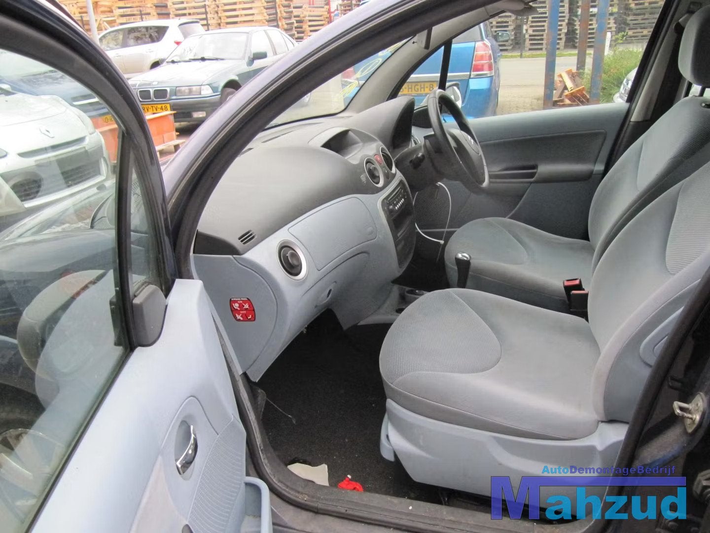 CITROEN C3 INTERIEUR GRIJS 5 DEURS COMPLEET, Autos : Pièces & Accessoires, Citroën, Stellantis N.V., Utilisé, Taurusavenue 1
2132 LS  Hoofddorp, NL