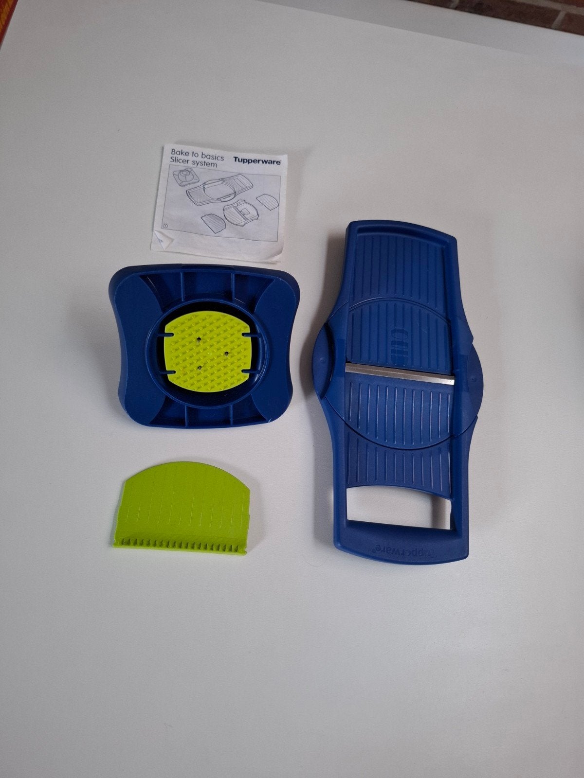Mandoline Tupperware, Enlèvement
