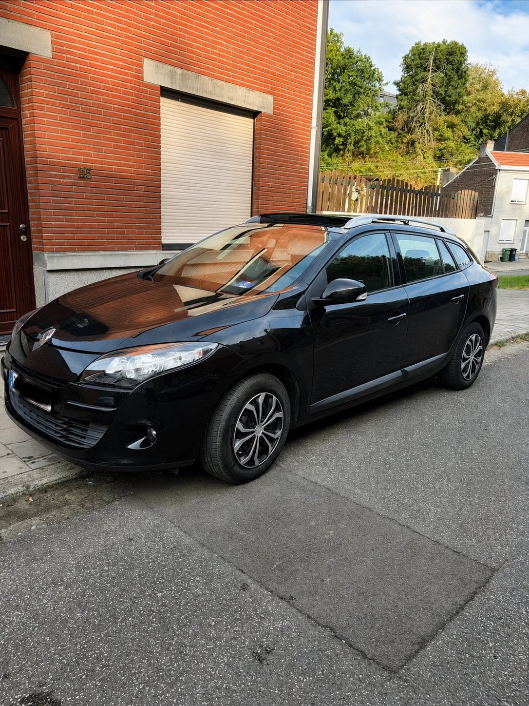 Renault Megane SW 1.5 dCi, Autos, Renault, Euro 5, Achat, Boîte manuelle, Noir