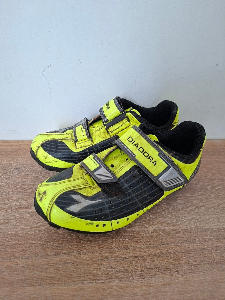 Mtb schoenen diadora x-phantom maat 34 + overschoenen, Fietsen en Brommers, Diadora, Gebruikt, Kinderen, Schoenen