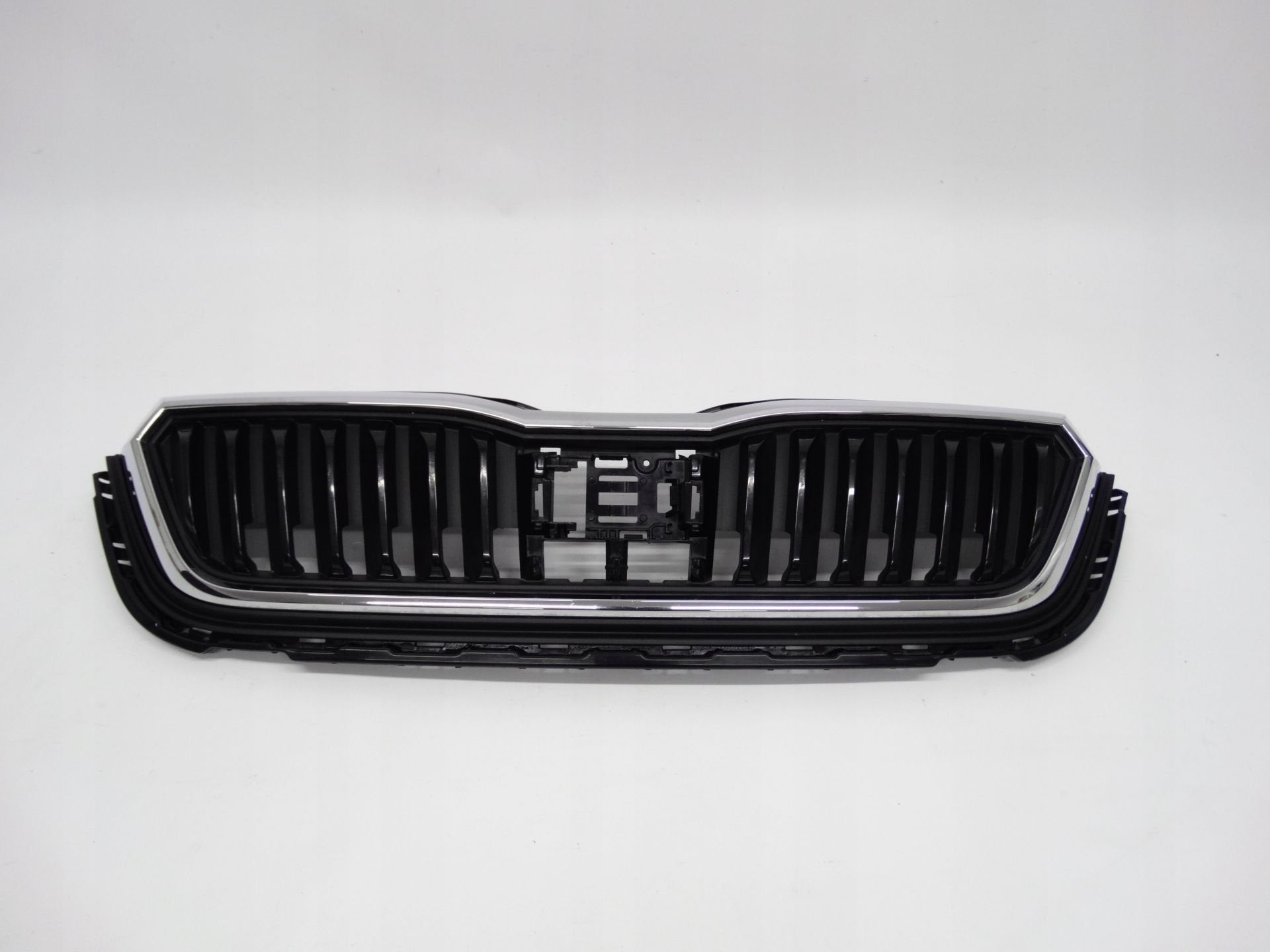 Pi ces d tach es pour Skoda Scala 657853653A, Autos : Pièces & Accessoires, Infoline@skoda-auto.cz, Tr. Vaclava Klementa 869
293 01  Mlada Boleslav, CZ