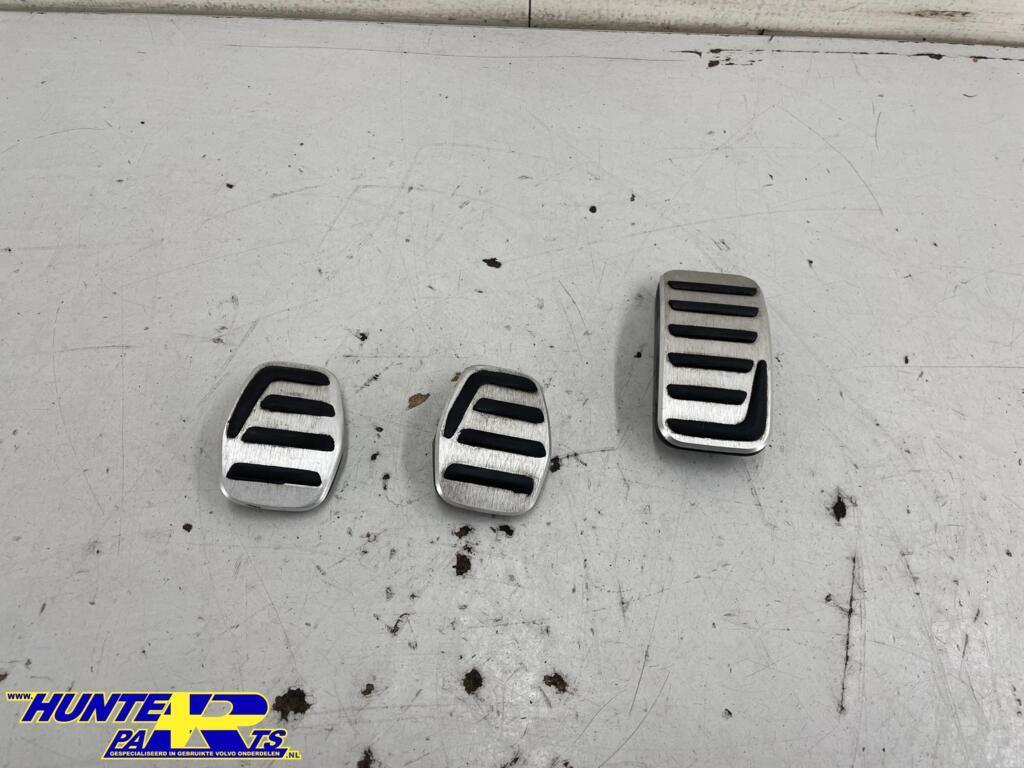 Pedalen set handgeschakeld Volvo V40 II ('12-'19) 31341780, Enlèvement ou Envoi, Volvo, Volvo, Utilisé