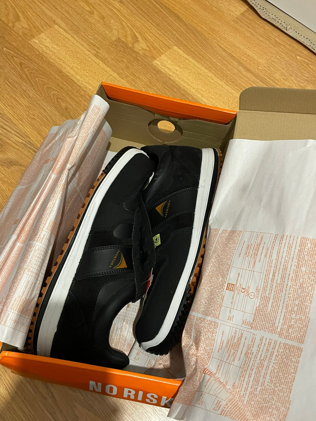 Chaussures de securite neuve en 41, Enlèvement, Neuf