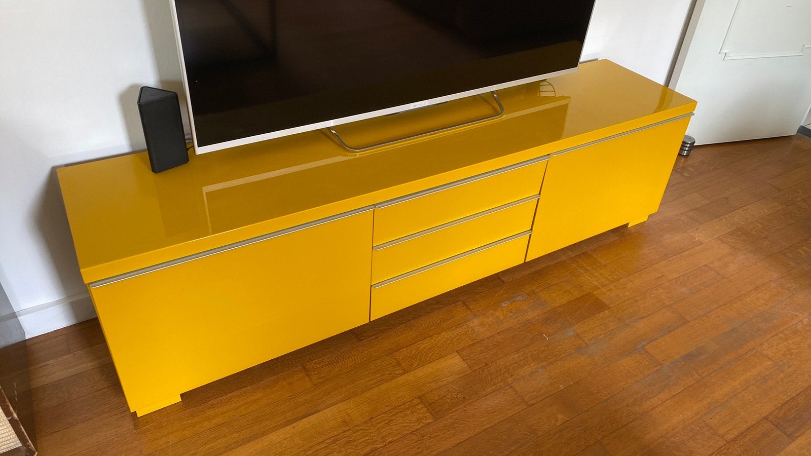Meuble TV IKEA, Maison & Meubles, Armoires | Mobilier de télévision, Enlèvement, Utilisé