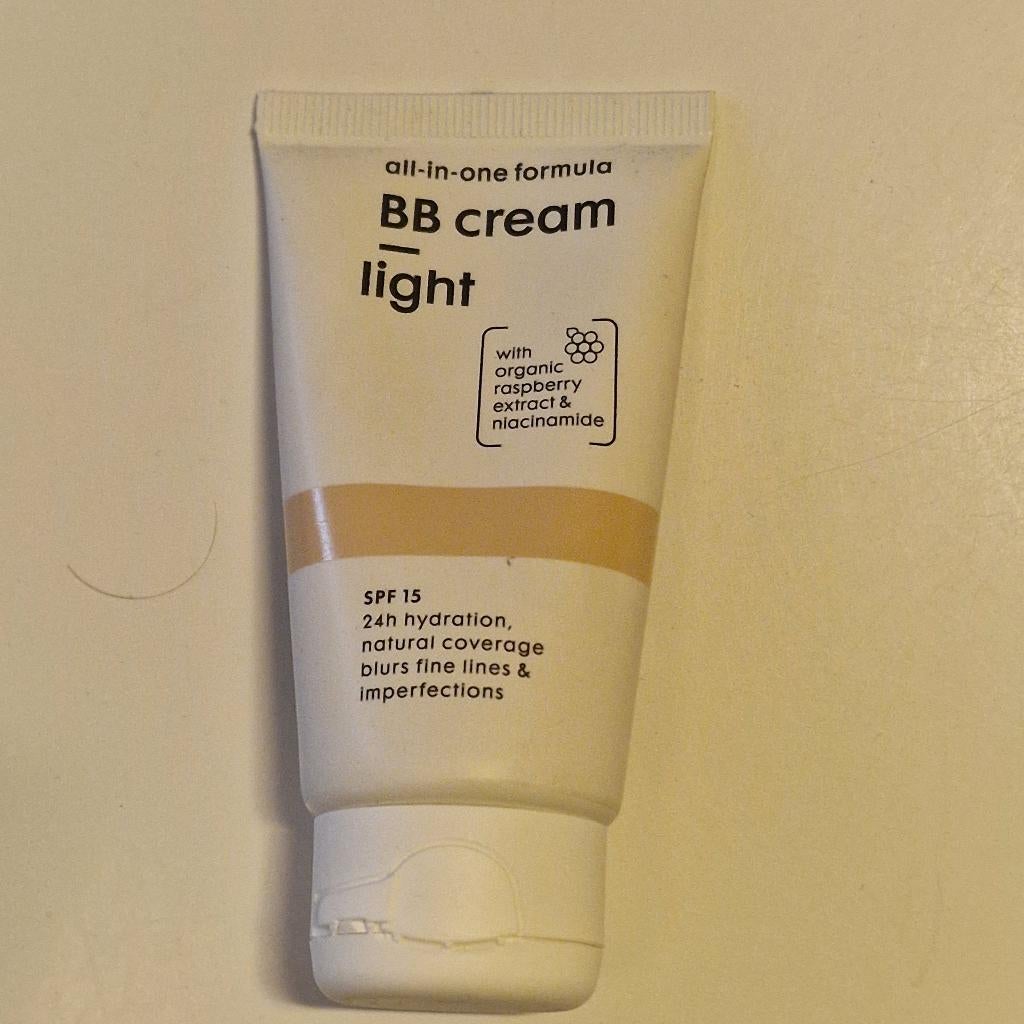 BB Cream Hema, Ophalen of Verzenden, Nieuw, Gehele gezicht, Make-up
